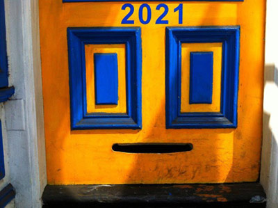 orange door smiles - photos by Jerry Downs